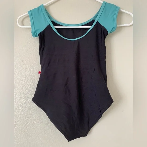 Yumiko ballet cap sleeve leotard girls 8 - Picture 2 of 4